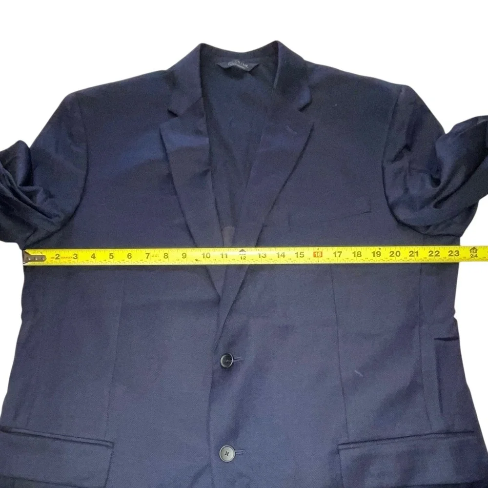 Jos A Bank Traveler Tech Navy Wool Blend Sport Coat Blazer 48 Long Slim Fit NWOT